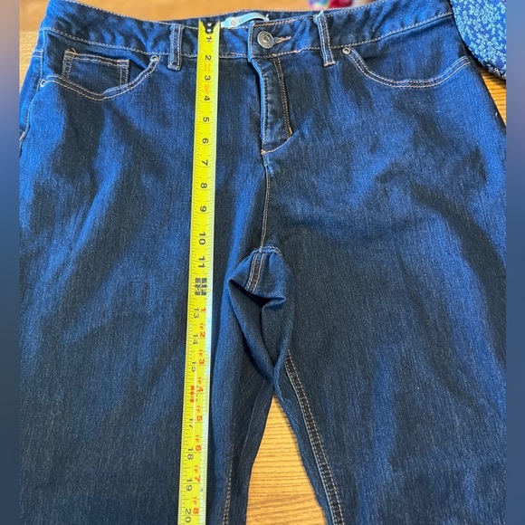 Cleo Curvy Dark Wash Flare Jeans 16 - Picture 8 of 13